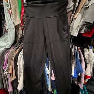 lululemon athletica Black High-Rise Pants
